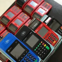 کارتخوان سیار اچ۹بیسیم ۷۵وتی ۳با گارانتی شرکت|فروشگاه و مغازه|تهران, افسریه|دیوار