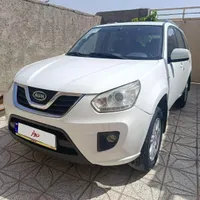 ام‌وی‌ام X33 دنده‌ای، مدل ۱۳۹۵