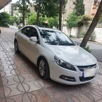جک J5 اتوماتیک 1800cc، مدل ۱۳۹۳