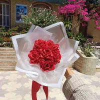 هر گل قصه یک لبخند است