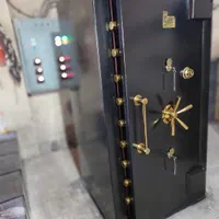گاوصندوق750krr کاوه|عمده‌فروشی|اصفهان, نقش جهان|دیوار