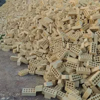 آجرنما زرد وقرمز