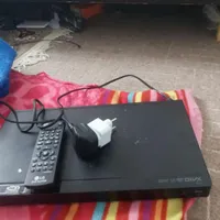 دی وی دی  باسی دی