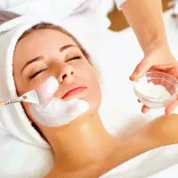 درمان تخصصی ،فیشال و اسیدتراپی و ماساژ درمانی صورت|خدمات آرایشگری و زیبایی|شیراز, رحمت‌آباد|دیوار