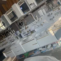 توالت فرنگی و ست لوازم بهداشتی|لوازم سرویس بهداشتی|تبریز, |دیوار