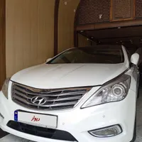 آزرا گرانجور 2012
