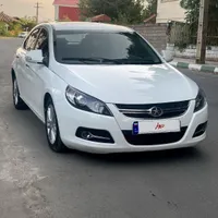 جک J5 اتوماتیک 1800cc، مدل ۱۳۹۳ بیرنگ استثنایی