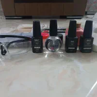 پکیج وسایل کاشت و طراحی ناخن تخفیف داده میشود|آرایشی، بهداشتی، درمانی|گرگان, |دیوار