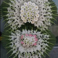 تاج گل برای عرض تسلیت ترحیم ختم دو طبقه سه طبقه