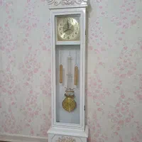 ساعت ایستاده چوبی