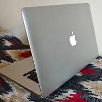 لپتاپ اپل