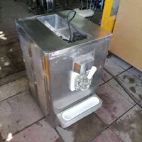 دستگاه بستنی قیفی رومیزی آمریکایی