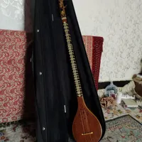 سه تار حرفه ای خوش صدا، زیبا، راست و چپ استاد روان|سازهای سنتی|خرم‌آباد, |دیوار