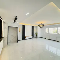 بـا پـول یـه ماشیـن چینی یـه واحد سندتکبرگ بخـر|فروش آپارتمان|تهران, شهر زیبا|دیوار