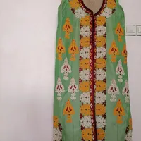 لباس سنتی 2عدد نقش دار وسالم