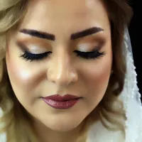 میکاپ و شنیون تخصصی عروس آموزش میکاپ|خدمات آرایشگری و زیبایی|شاهین‌شهر, شهرک امام علی|دیوار