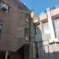 ساخت ونصب انواع بالابر ،جک ،هود واگزوزفن صنعتی|خدمات پیشه و مهارت|مشهد, کوشش|دیوار
