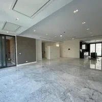 250متر/مشتاق اول/غرق نور/استخر،سونا فعال|اجارهٔ آپارتمان|اصفهان, خواجو|دیوار