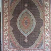 فرش۷۰۰ریزماهی هاشیه کرم(سرای‌فرش‌محمدی)