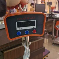 ترازو و باسکول آویز قصابی تا 500 کیلو|فروشگاه و مغازه|رشت, منظریه|دیوار