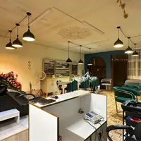 نیازمند دستیار حرفه ایی ناخن