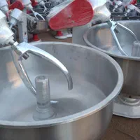 خمیرگیر خانگی و نانوایی سبزی*خردکن*خرد کن سطلی|فروشگاه و مغازه|سنندج, |دیوار