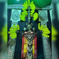 علامت طوق آنتیک اصفهان