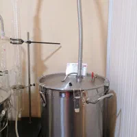 دستگاه اسانس گیری