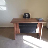 میز کارمندی پنل سه خط 120*60 دو کشو ریل ساچمه ای|دفتر کار|کرج, چهارصد دستگاه|دیوار