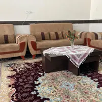 مبلمان و جلو مبلی