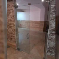 تعمیر،ریگلاژ،نصب،فروش شیشه سکوریت یراق آلات سکوریت|خدمات پیشه و مهارت|کرمان, |دیوار
