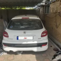 پژو 207i پانوراما اتوماتیک TU5P، سقف شیشه مدل ۱۴۰۴