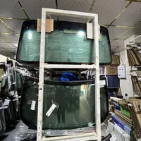 شیشه جلو عقب درب کی ام سی بیسو فولکس هوندا جیلی|قطعات یدکی و لوازم جانبی|تهران, یاخجی آباد|دیوار