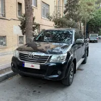 تویوتا هایلوکس