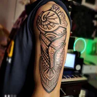 مرکز تخصصی تتو بدن(تتوبدن طراحی اجرا آموزش)|خدمات آرایشگری و زیبایی|صدرا-فارس, |دیوار