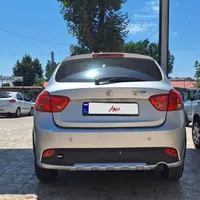 کوئیک R 1400 بدون رنگ وترک مشابه صفر|خودرو سواری و وانت|صومعه‌سرا, |دیوار
