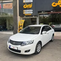 آریو ۱۳۹۴ بدون رنگ شدگی|خودرو سواری و وانت|کرج, گوهردشت|دیوار