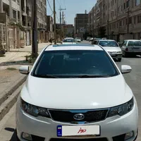 سراتو ۲۰۰۰ اتومات  آپشنال معاوضه با ماشین سبک تر|خودرو سواری و وانت|قزوین, |دیوار