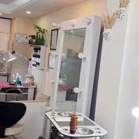 فروش آرایشگاه تجاری سرگل سوئیت۳۰متری تهاترسعدی|فروش آپارتمان|رشت, جهاد|دیوار