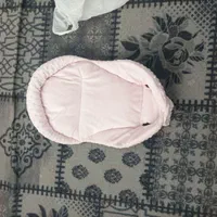 قنداق فرنگی و اغوشی|اسباب و اثاث بچه|مشهد, شهرک شهید باهنر|دیوار