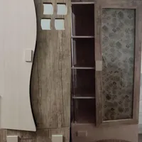 کمد لباس و دکوری کار کرده