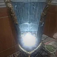 ویترین با لامپ شب خواب
