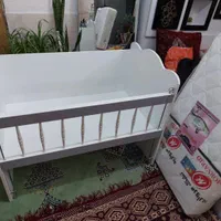 تخت نوزاد