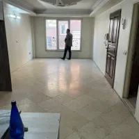 اجاره آپارتمان ۷۵ متری ۲ خوابه طبقه ۲ در پیروزی