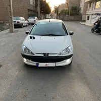 206 SD V10