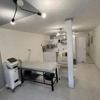 لیزر،بوتاکس،پی آرپی،مزوتراپی،کرایو زگیل توسط پزشک|خدمات آرایشگری و زیبایی|تربتحیدریه, |دیوار