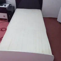 تخت همراه با دوشک از ۶ سال تا ۲۰ سال قابل استفاده|تخت و سرویس خواب|تربت‌حیدریه, شهدا|دیوار