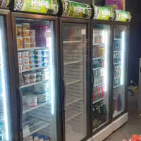 یخچال مغازه فروشگاهی ویترینی نوشیدنی|فروشگاه و مغازه|اصفهان, ارغوانیه|دیوار