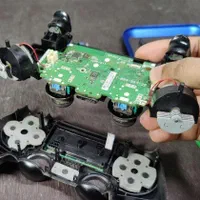 قطعه تعمیردسته رفع ایرادهای دستهps4 همکار گیم سنتر