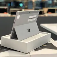 تبلت سبک قابل حمل سرفیس گو1